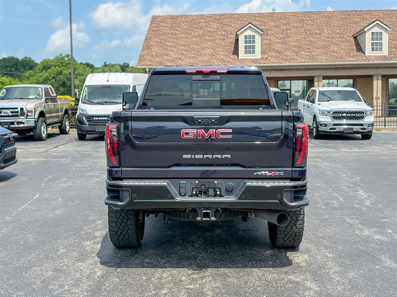 GMC Sierra 2500HD  2024