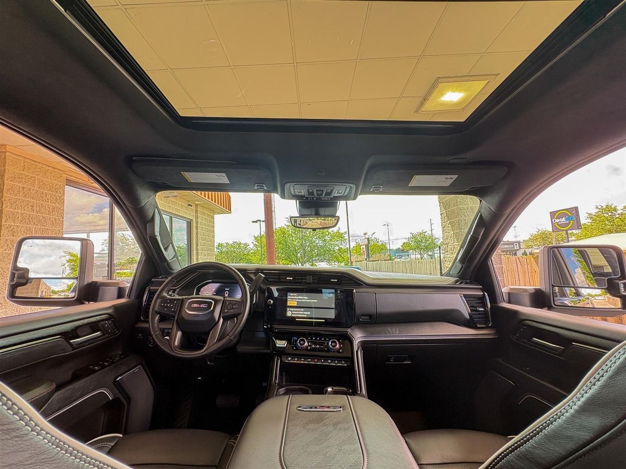 GMC Sierra 2500HD AT4X Crew Cab 4WD 2024