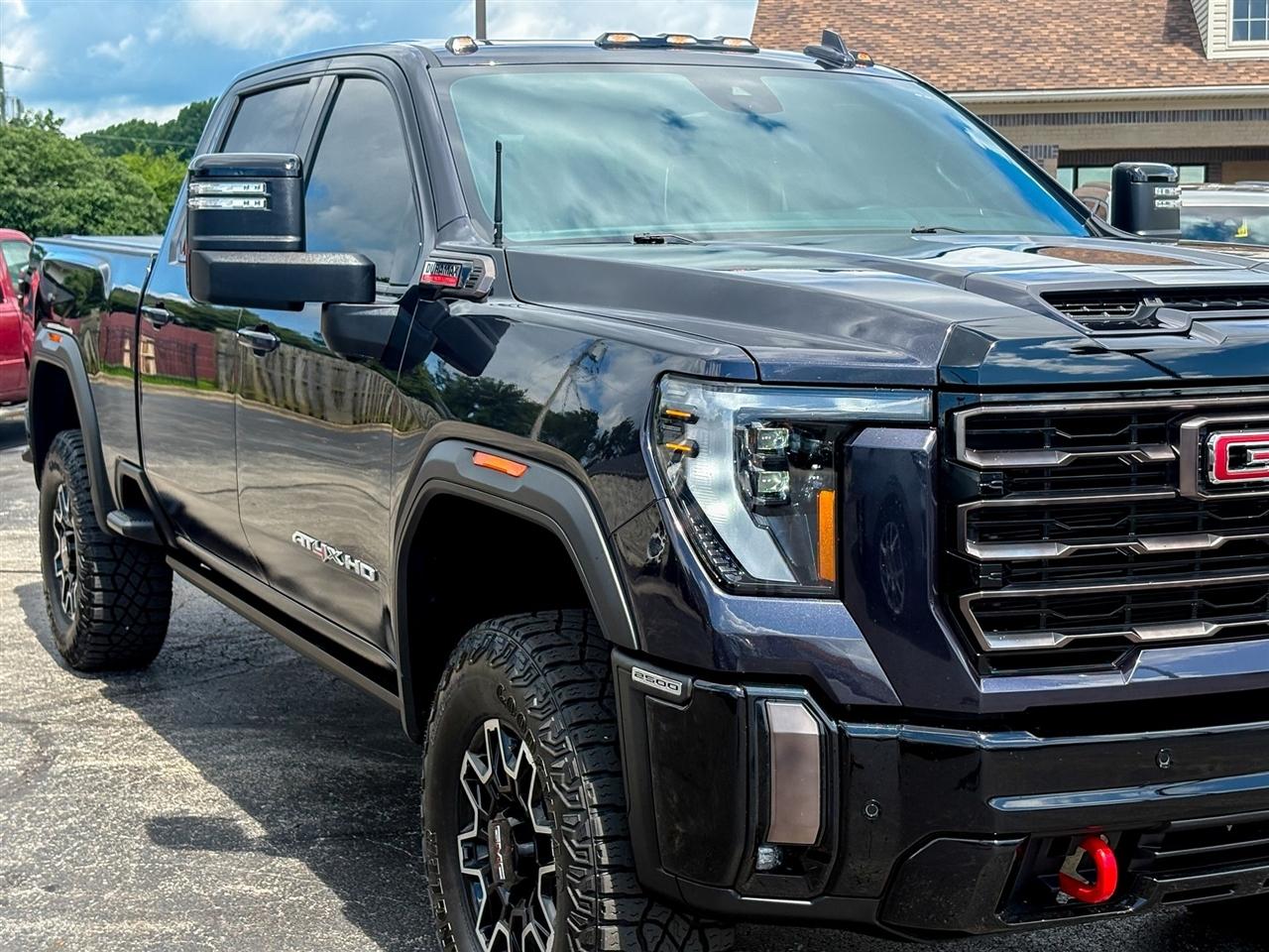 GMC Sierra 2500HD AT4X Crew Cab 4WD 2024