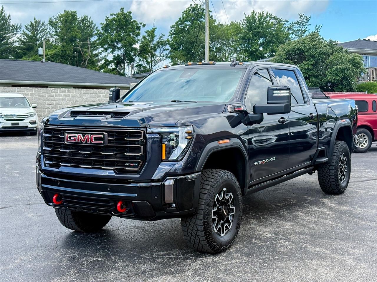 GMC Sierra 2500HD AT4X Crew Cab 4WD 2024