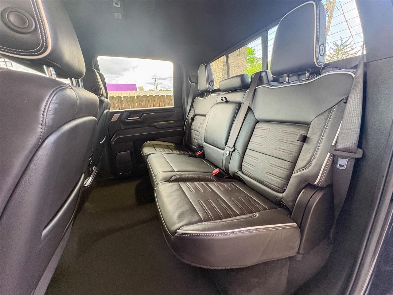 GMC Sierra 2500HD AT4X Crew Cab 4WD 2024