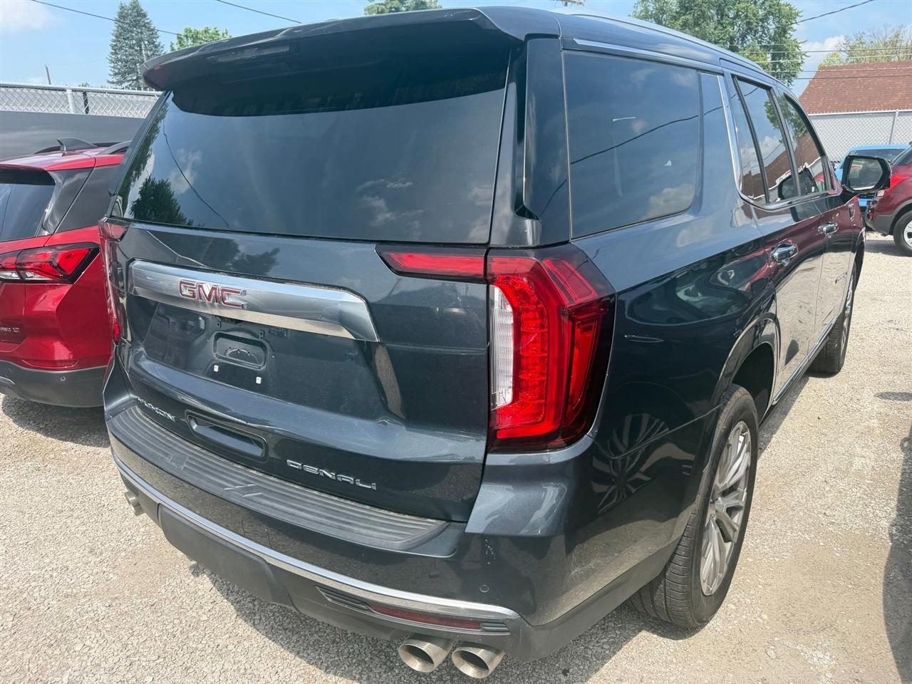 GMC Yukon  2021