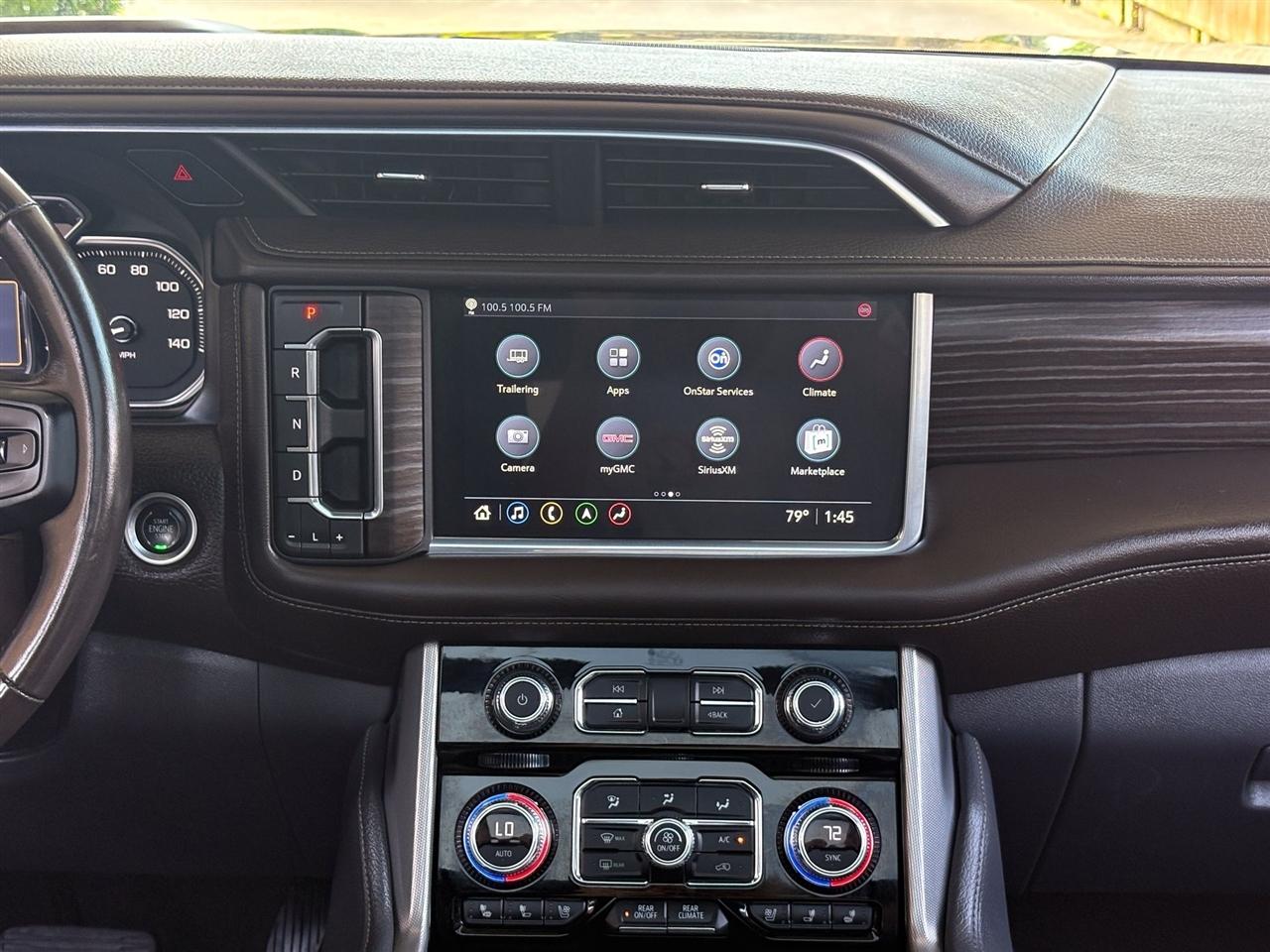 GMC Yukon Denali 4WD 2021