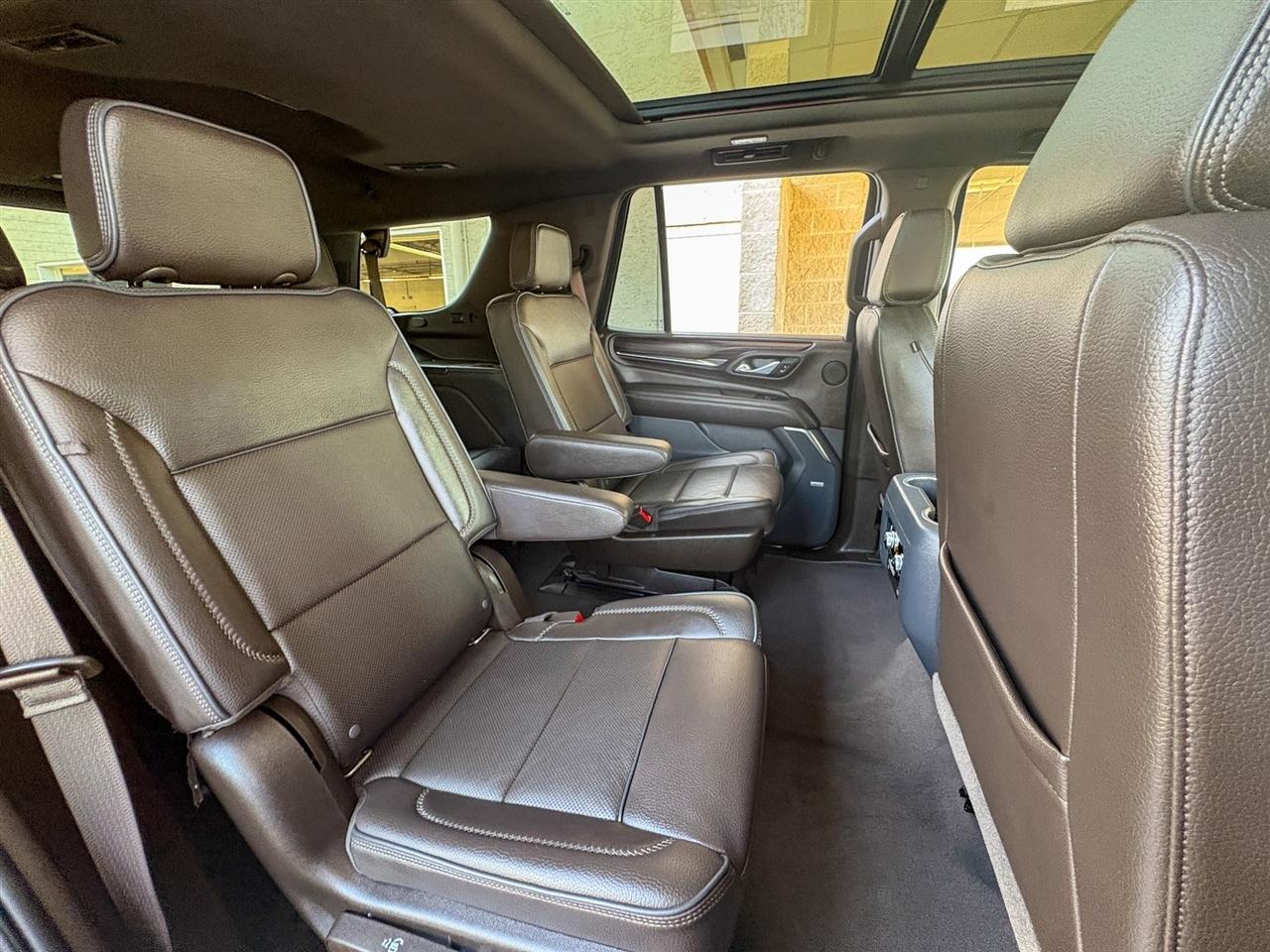 GMC Yukon Denali 4WD 2021