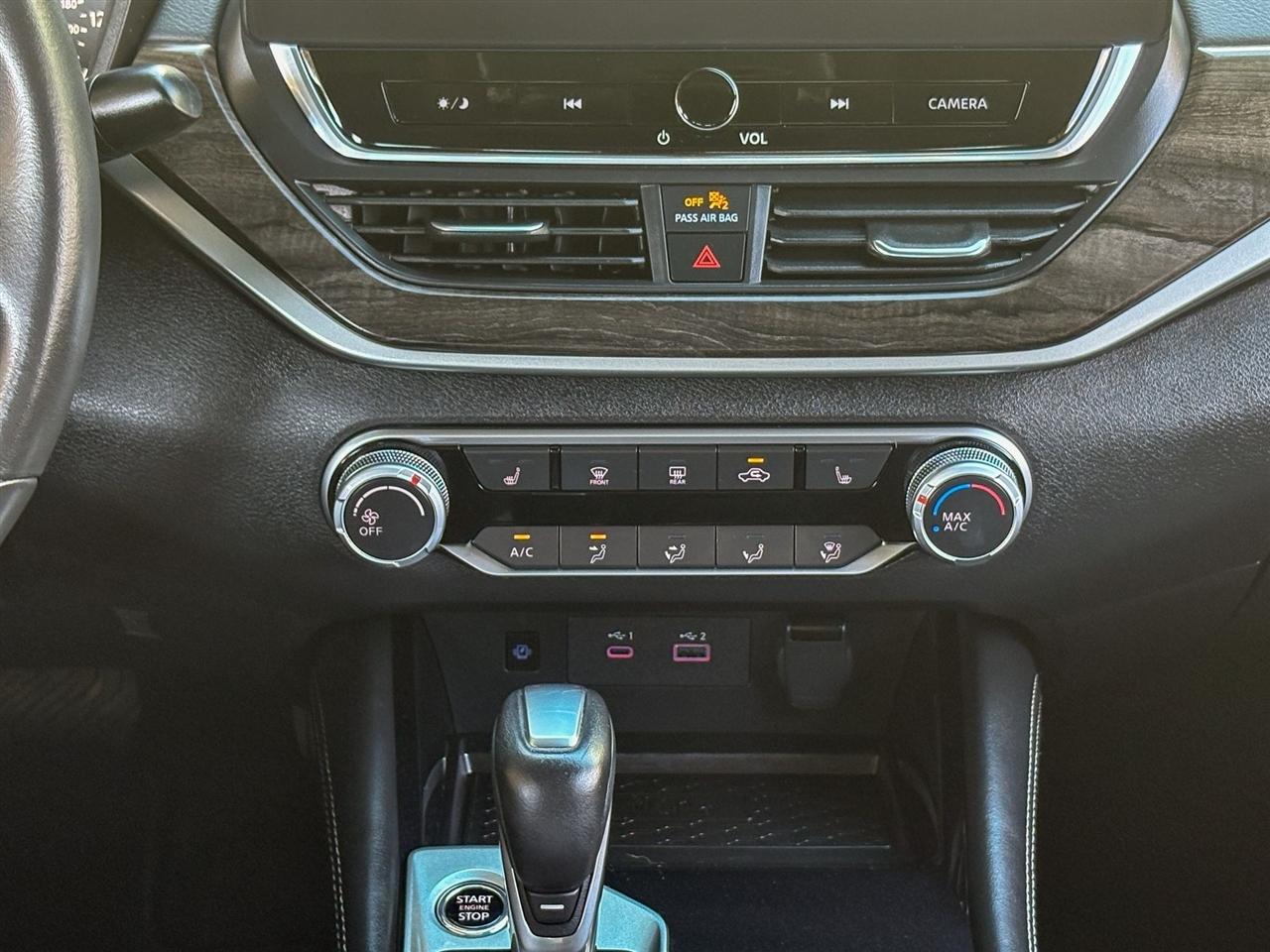 Nissan Altima  2024