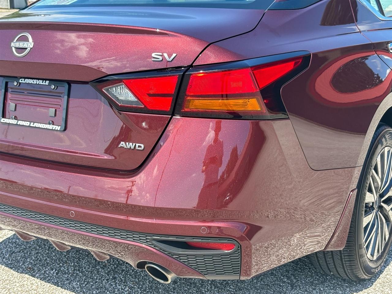 Nissan Altima  2024