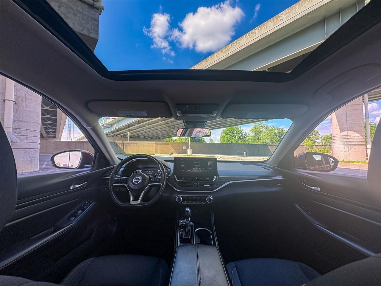 Nissan Altima  2024