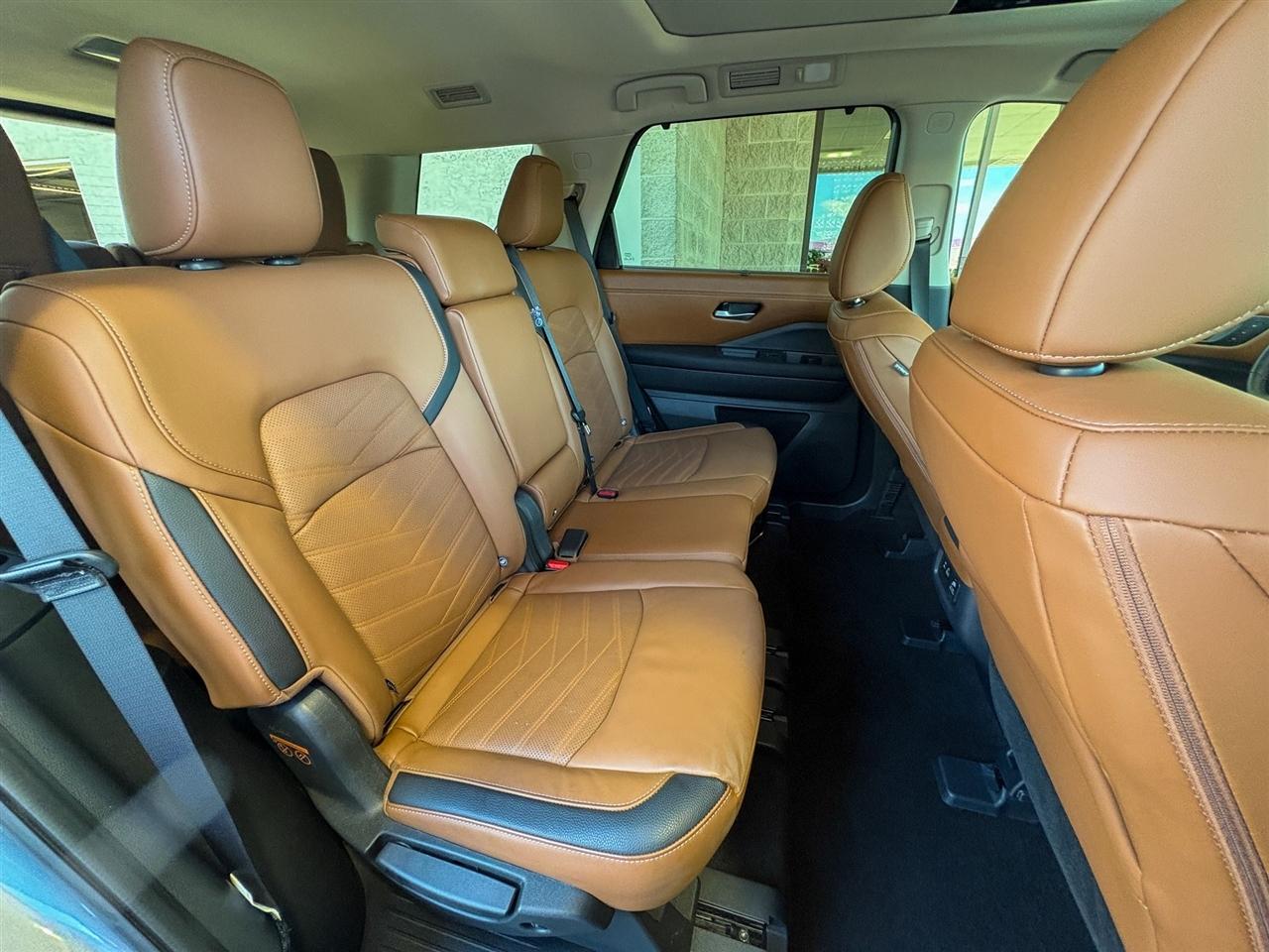 Nissan Pathfinder  2025