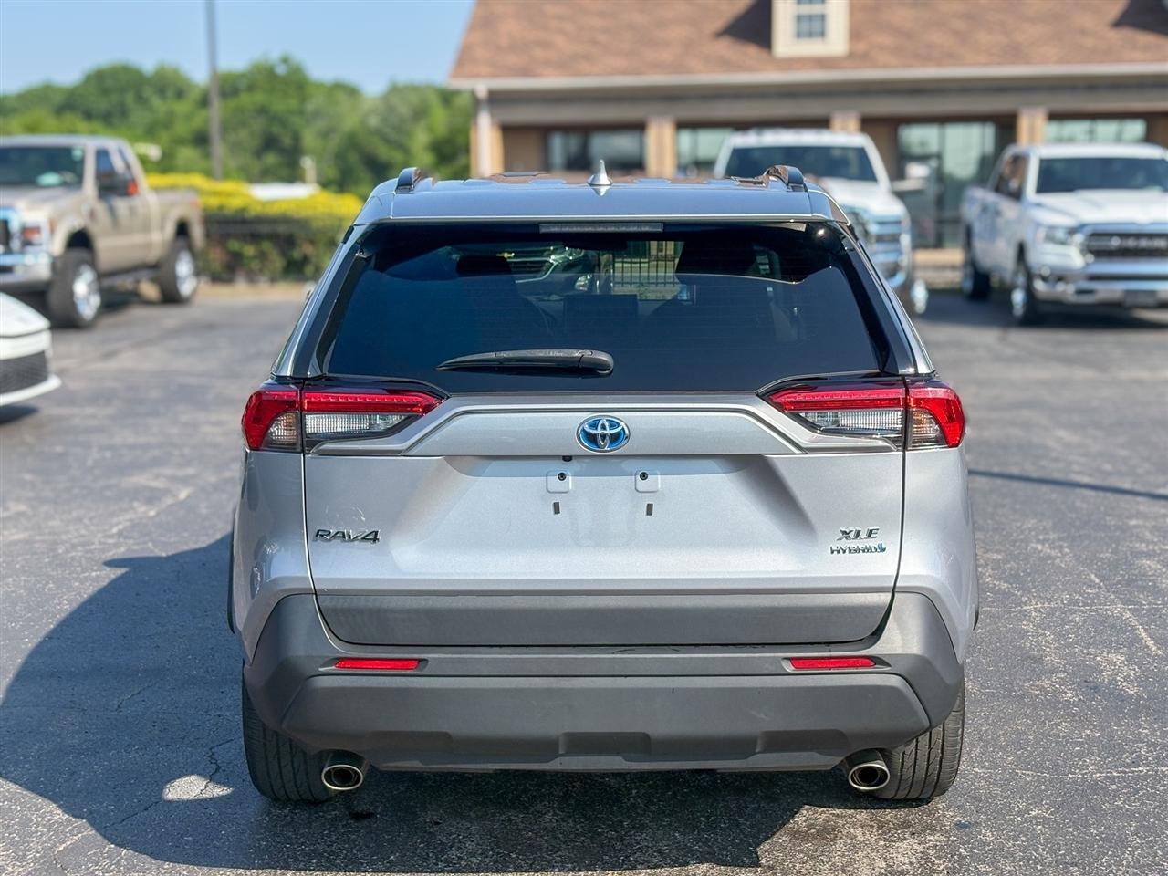 Toyota RAV4  2022