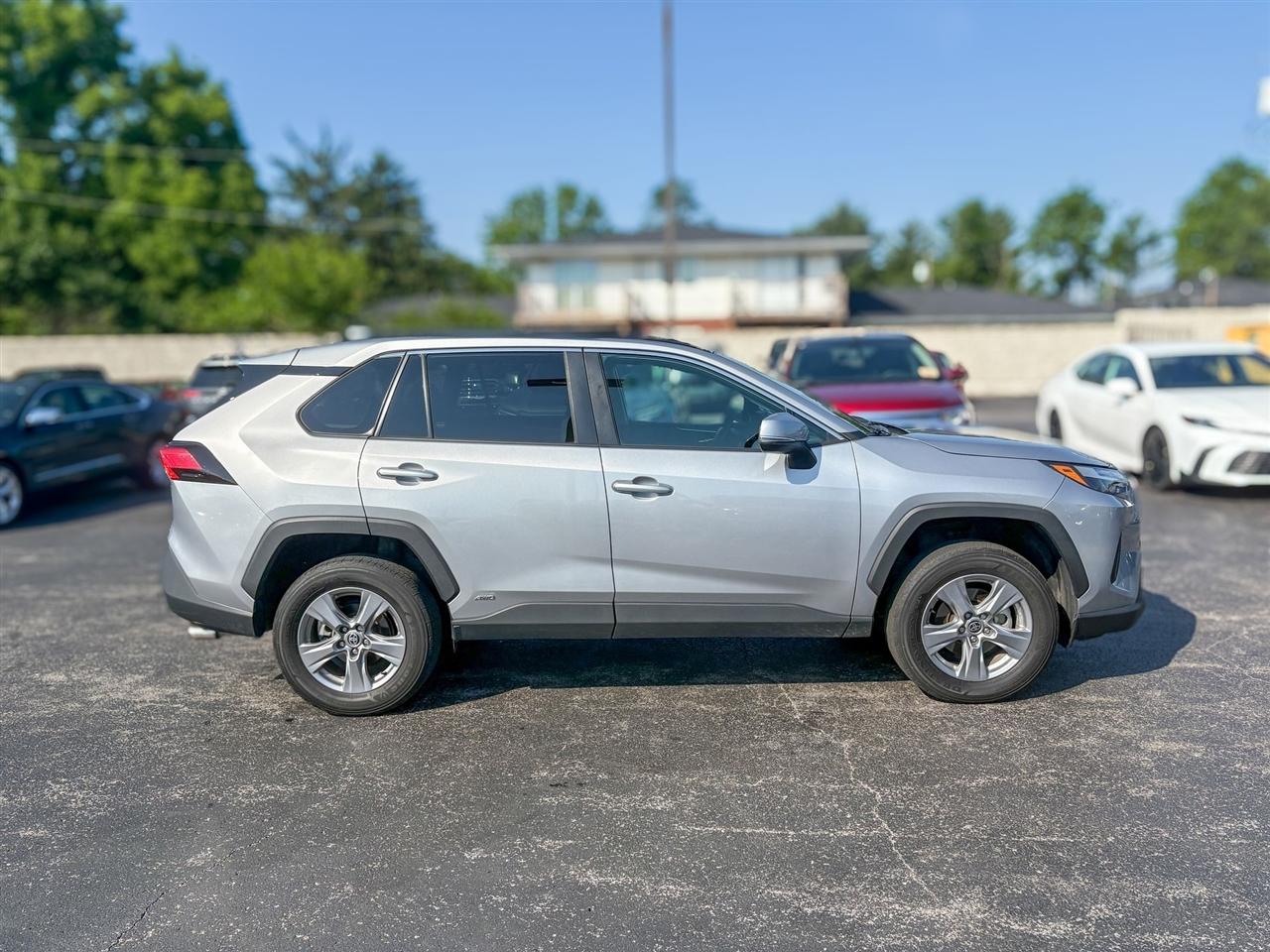 Toyota RAV4  2022