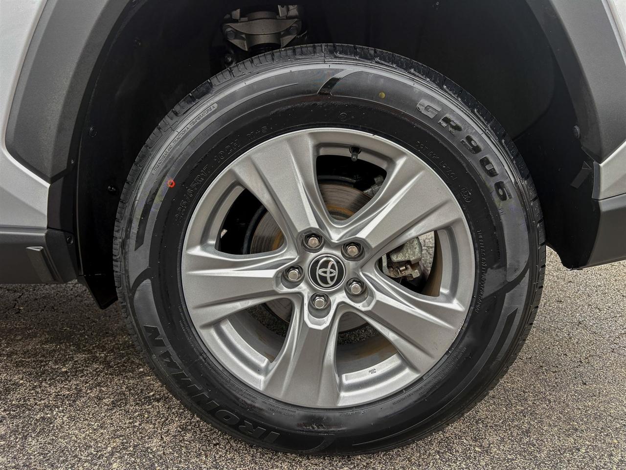 Toyota RAV4  2022