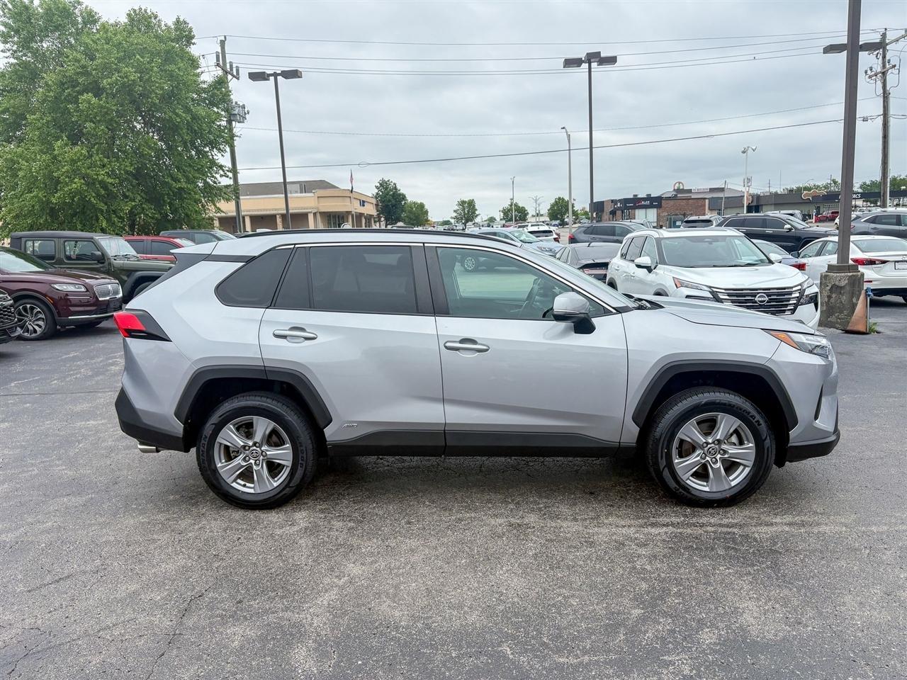 Toyota RAV4  2022