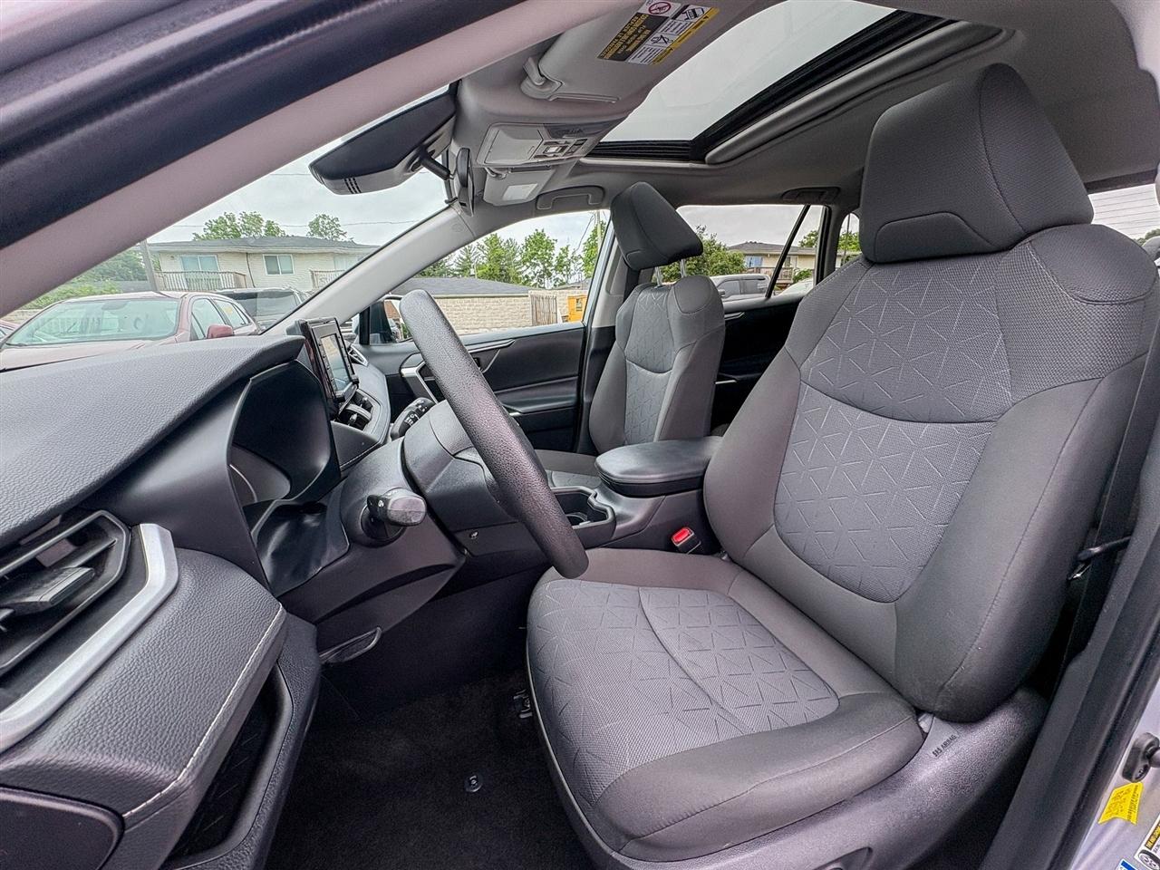 Toyota RAV4  2022