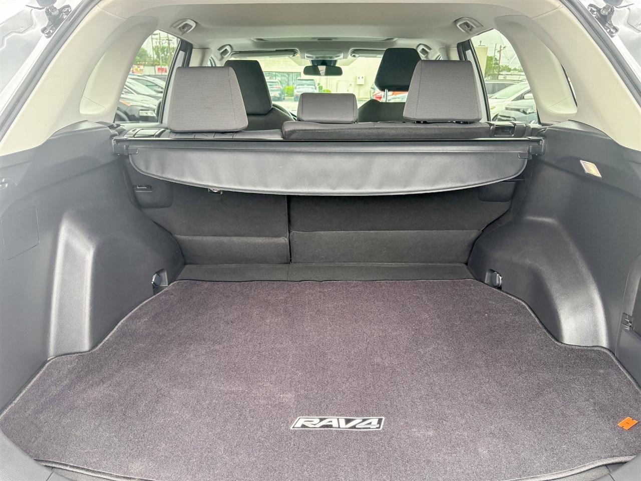 Toyota RAV4  2022