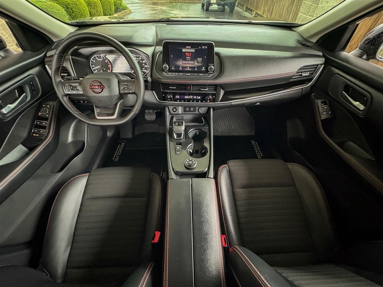 Nissan Rogue  2025