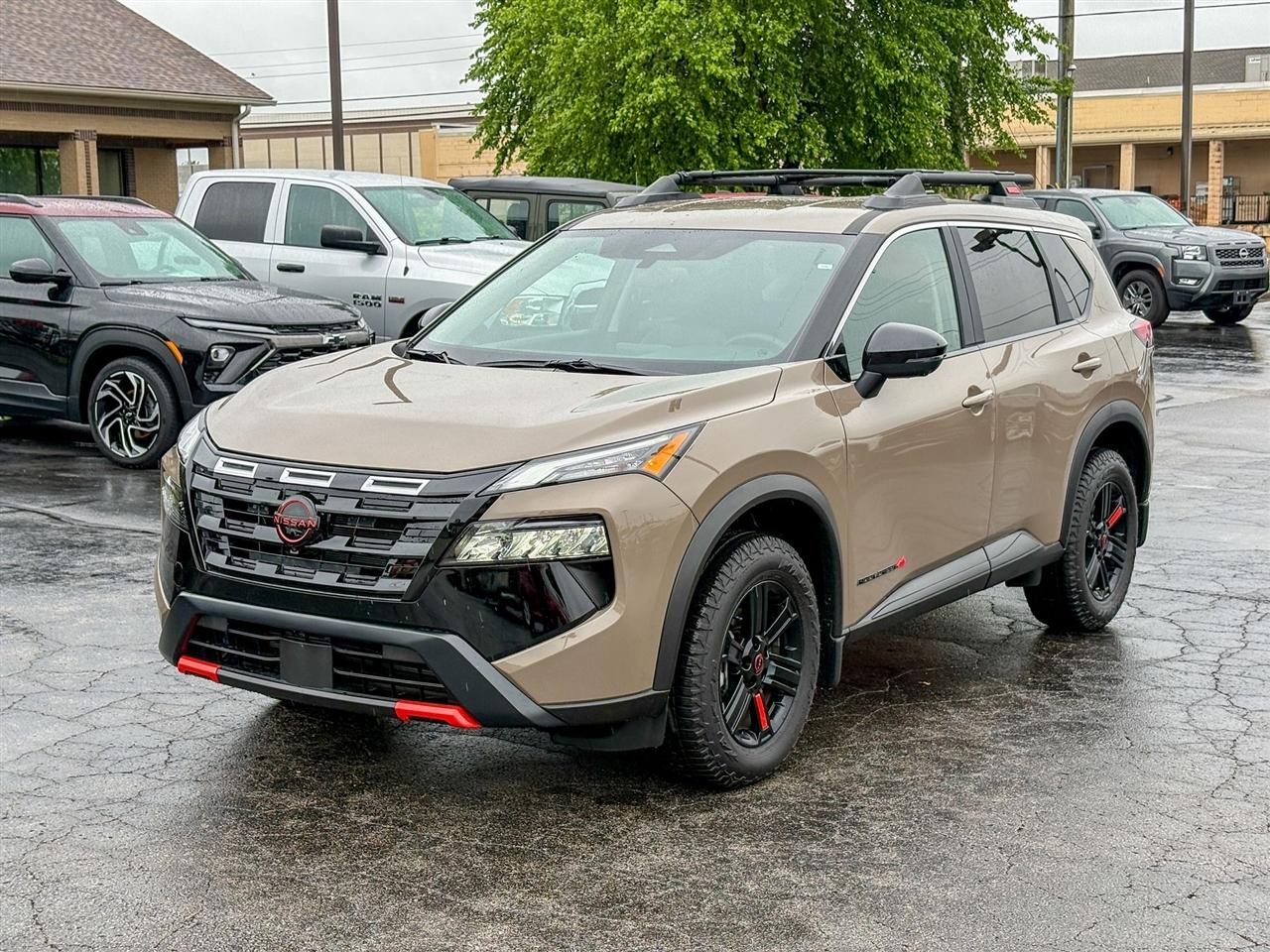 Nissan Rogue  2025