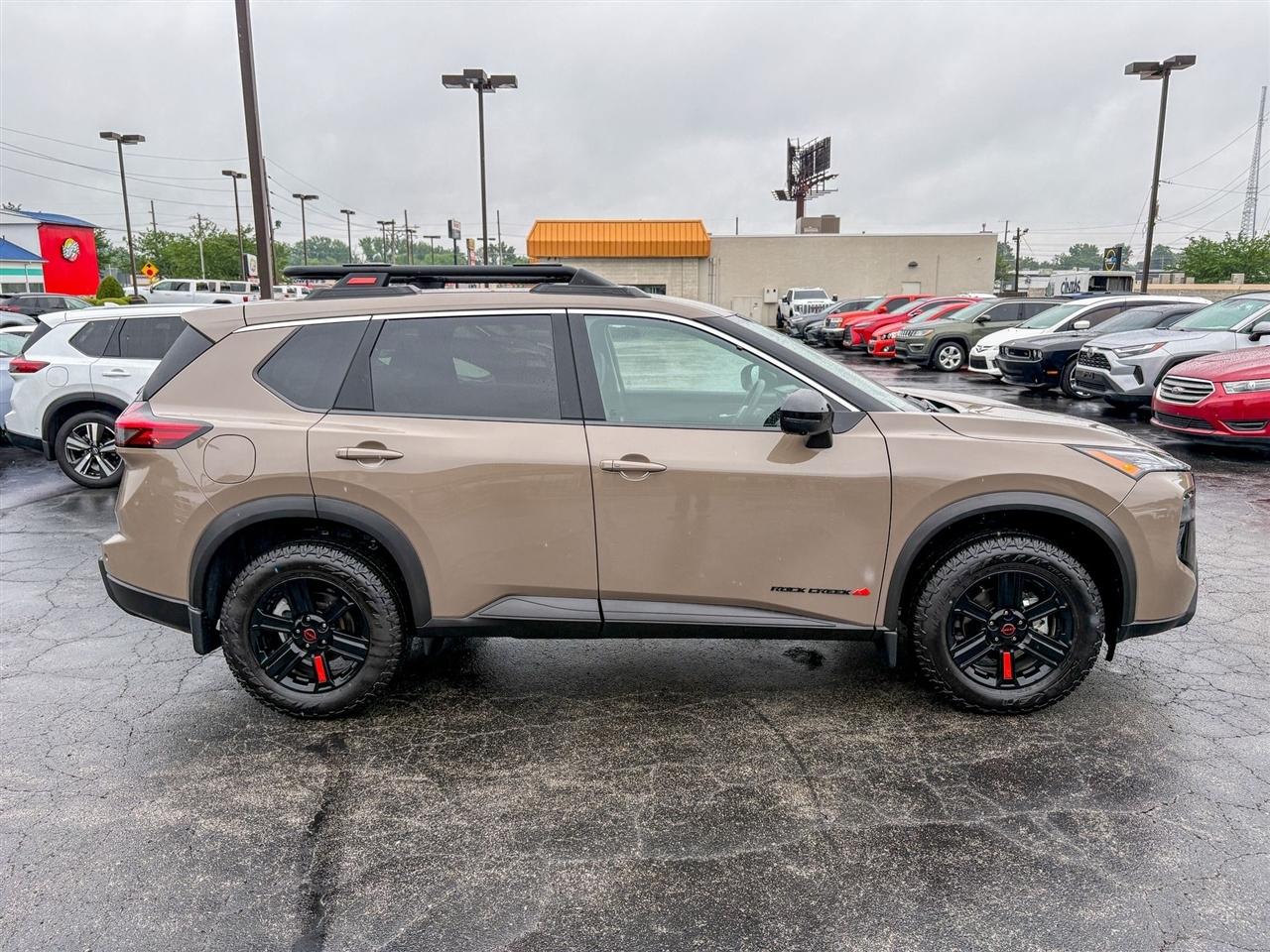 Nissan Rogue  2025