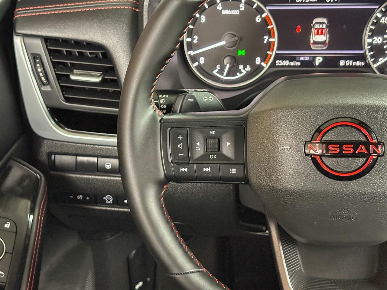 Nissan Rogue  2025