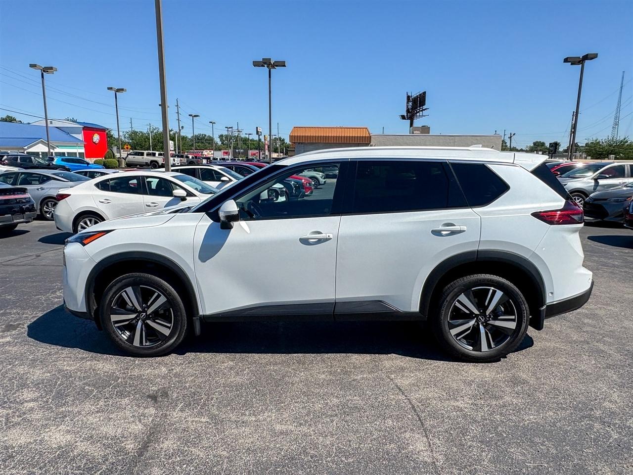 Nissan Rogue SL 2025