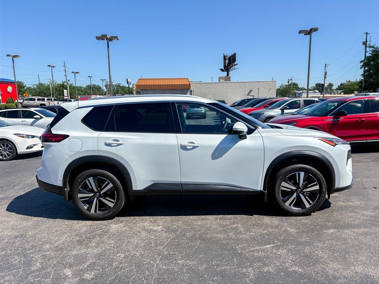 Nissan Rogue SL 2025