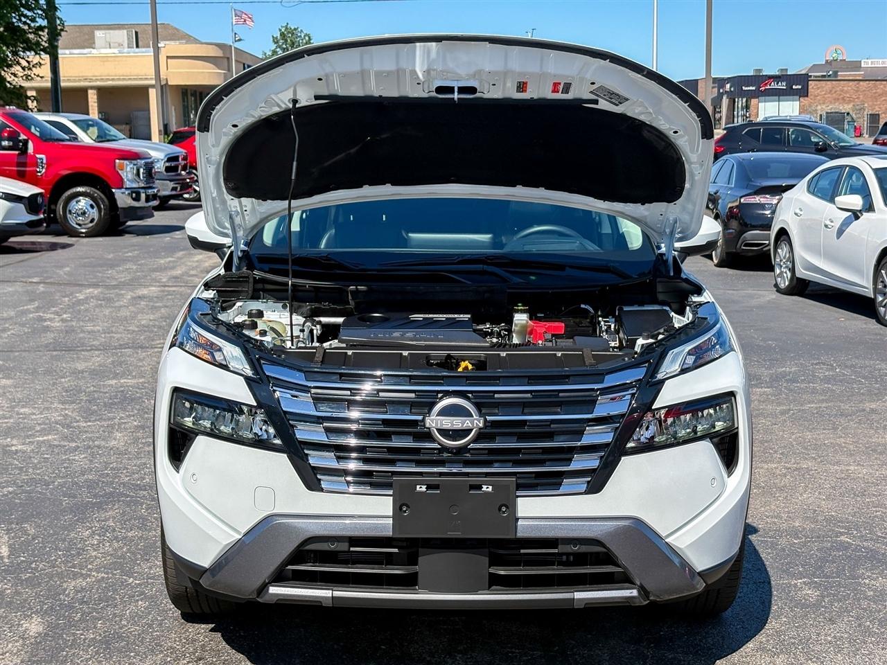Nissan Rogue SL 2025