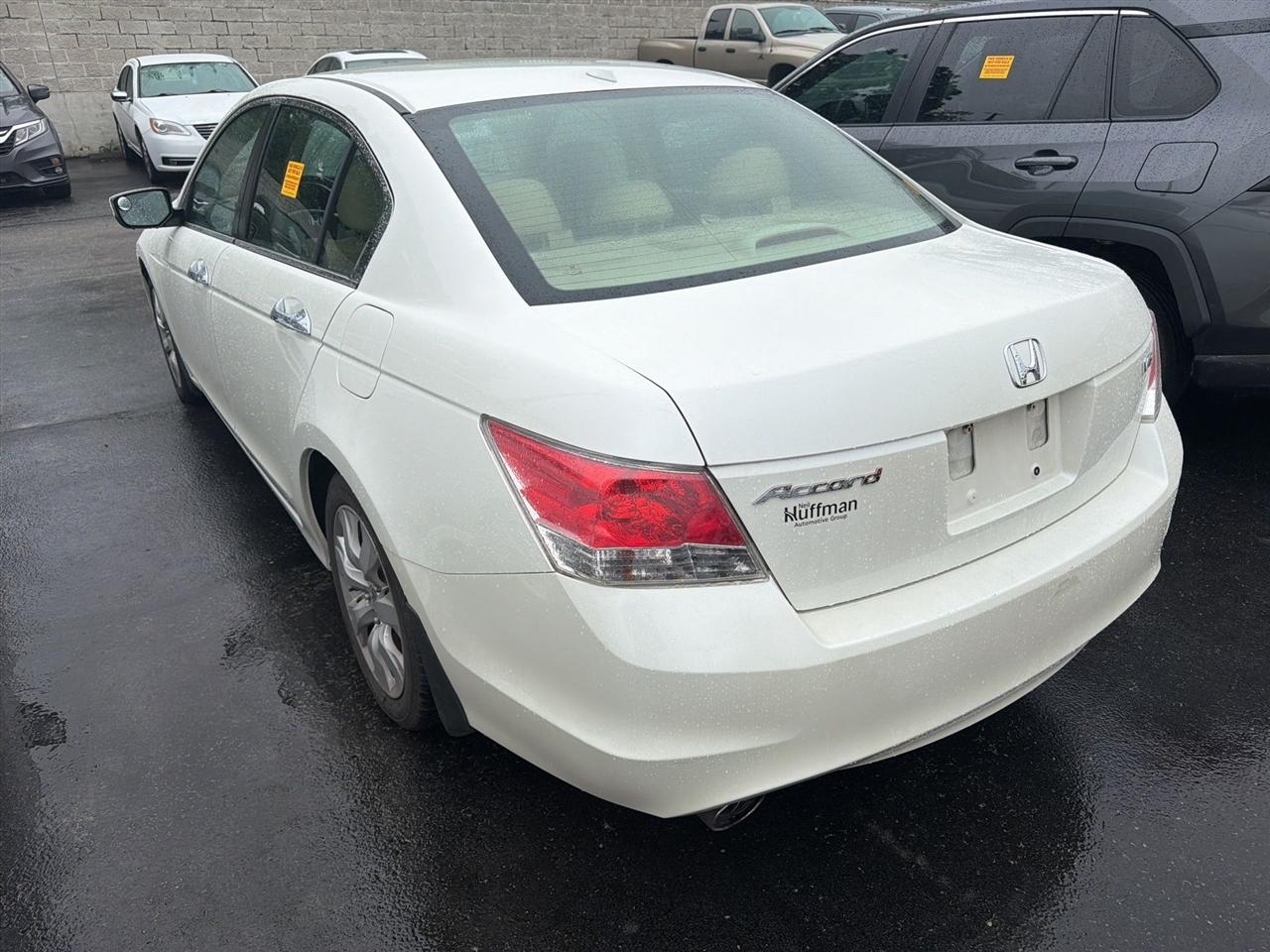 Honda Accord  2010