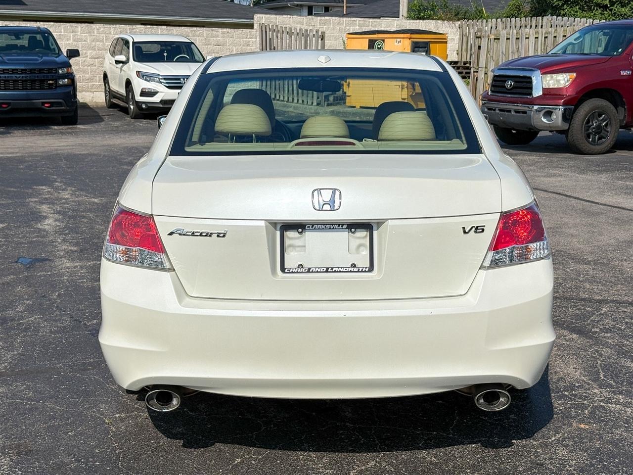 Honda Accord  2010