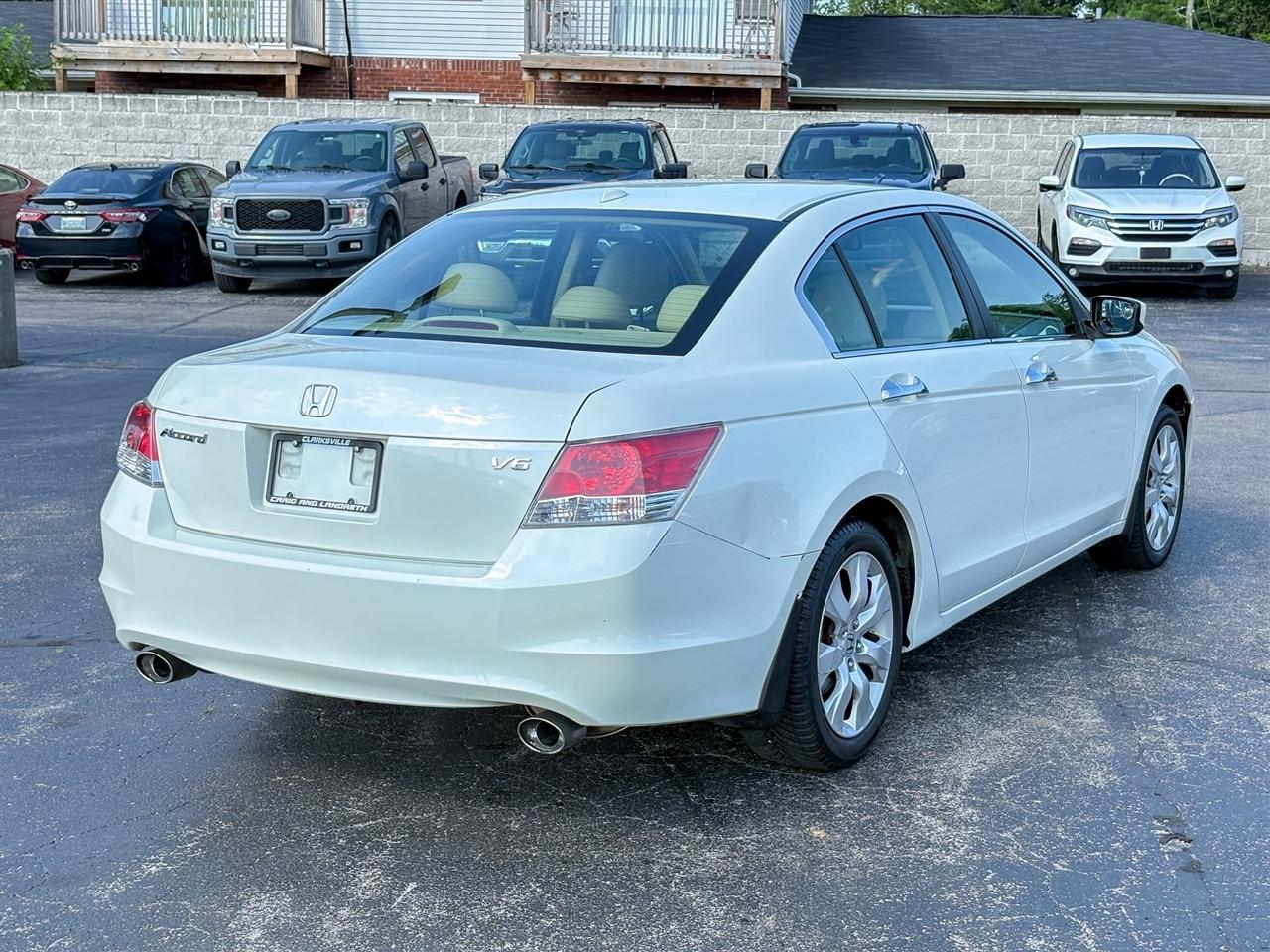 Honda Accord  2010