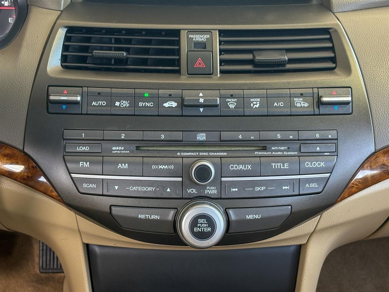 Honda Accord  2010