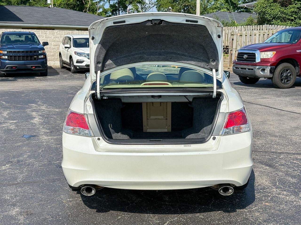 Honda Accord  2010