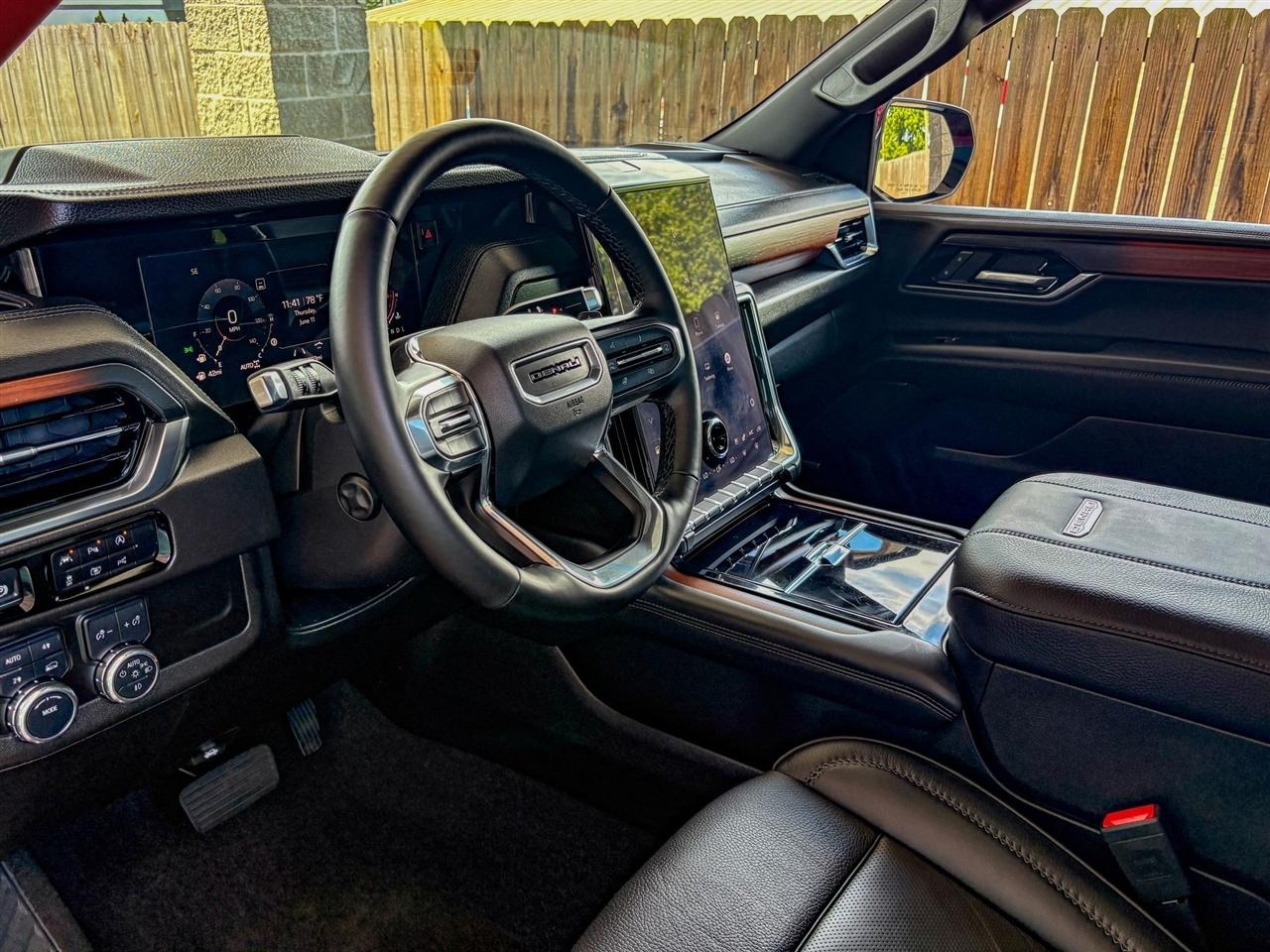 GMC Yukon  2025