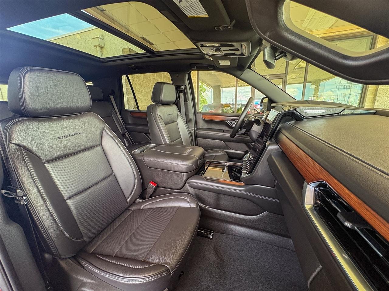 GMC Yukon  2025