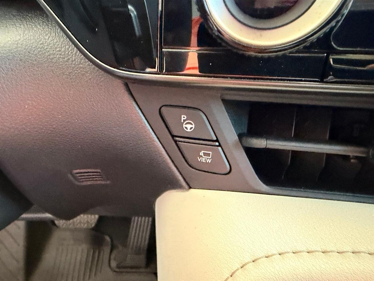 Lexus NX 350h Luxury 2025