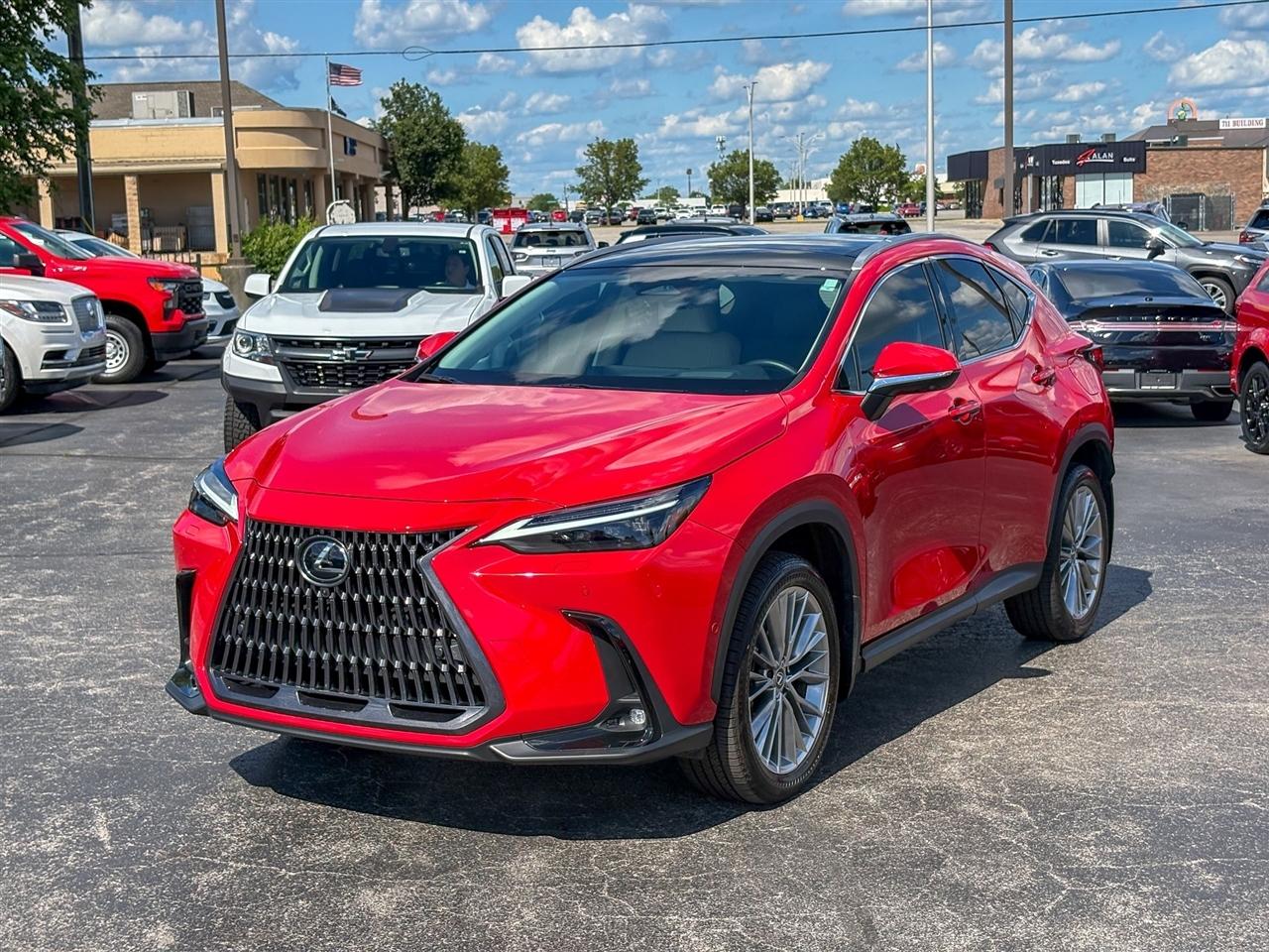 Lexus NX 350h Luxury 2025