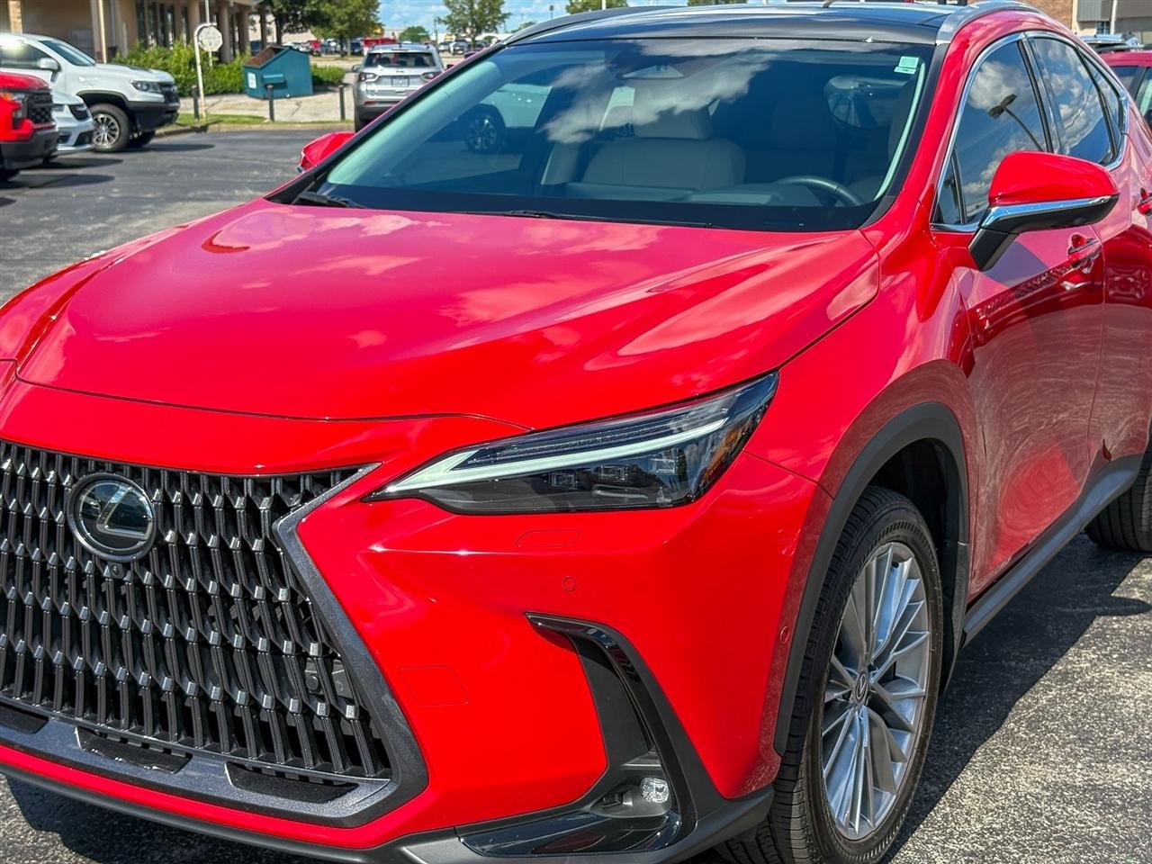 Lexus NX 350h Luxury 2025