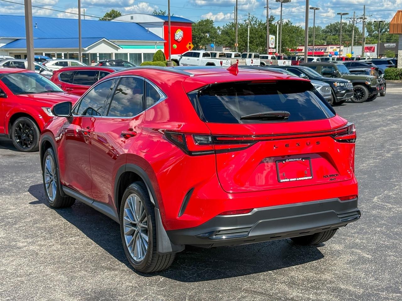 Lexus NX 350h Luxury 2025
