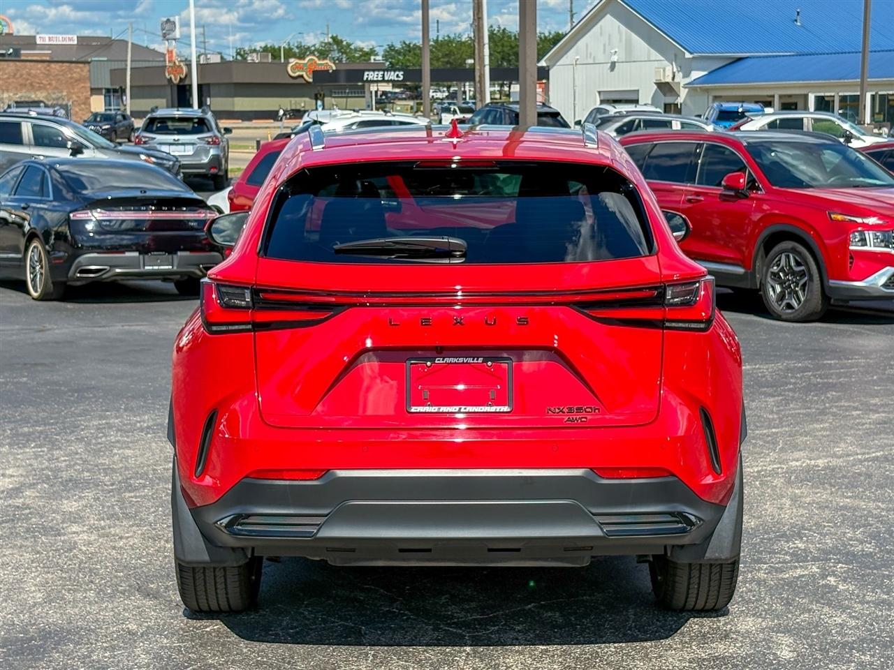 Lexus NX 350h Luxury 2025