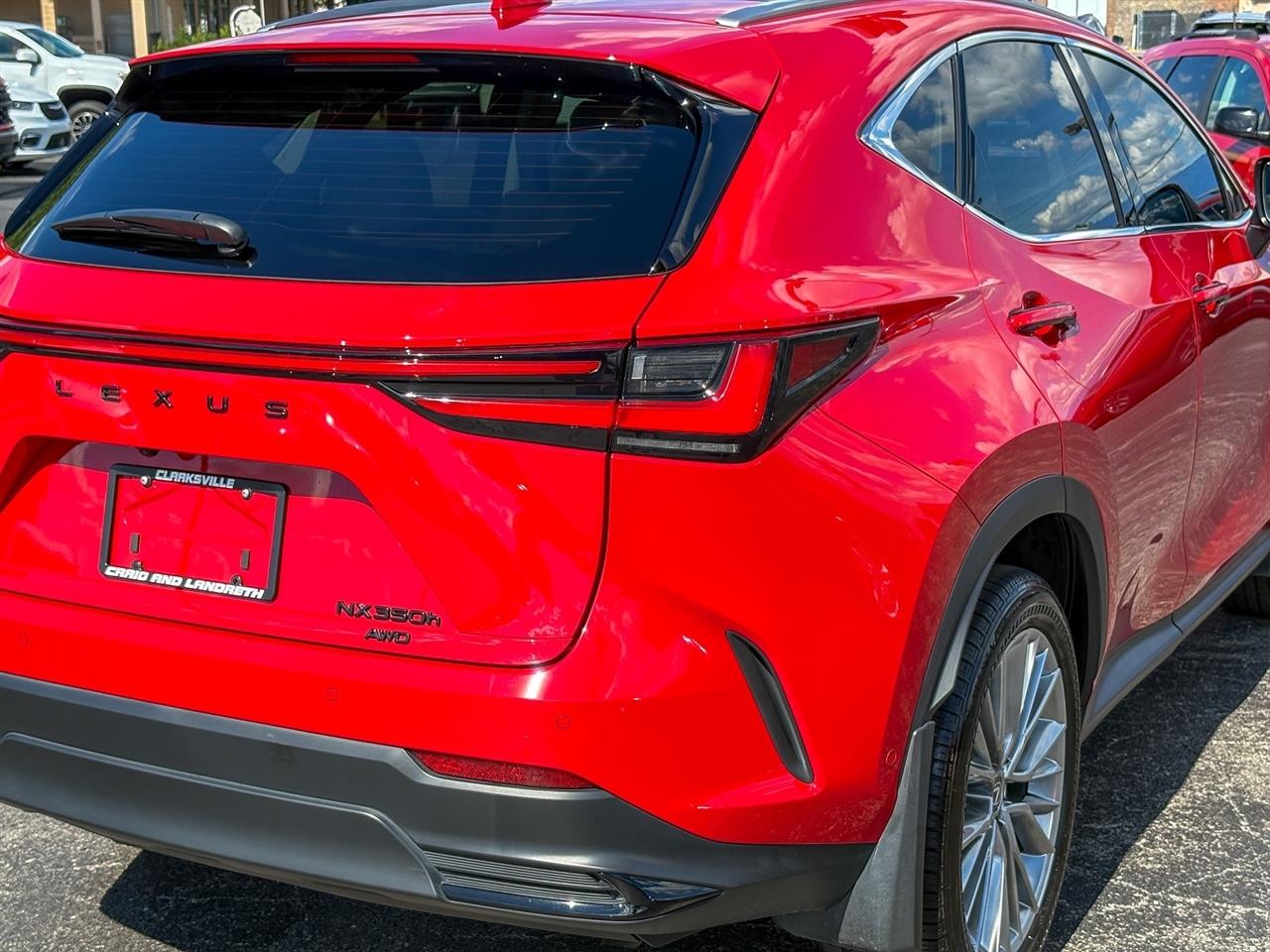 Lexus NX 350h Luxury 2025