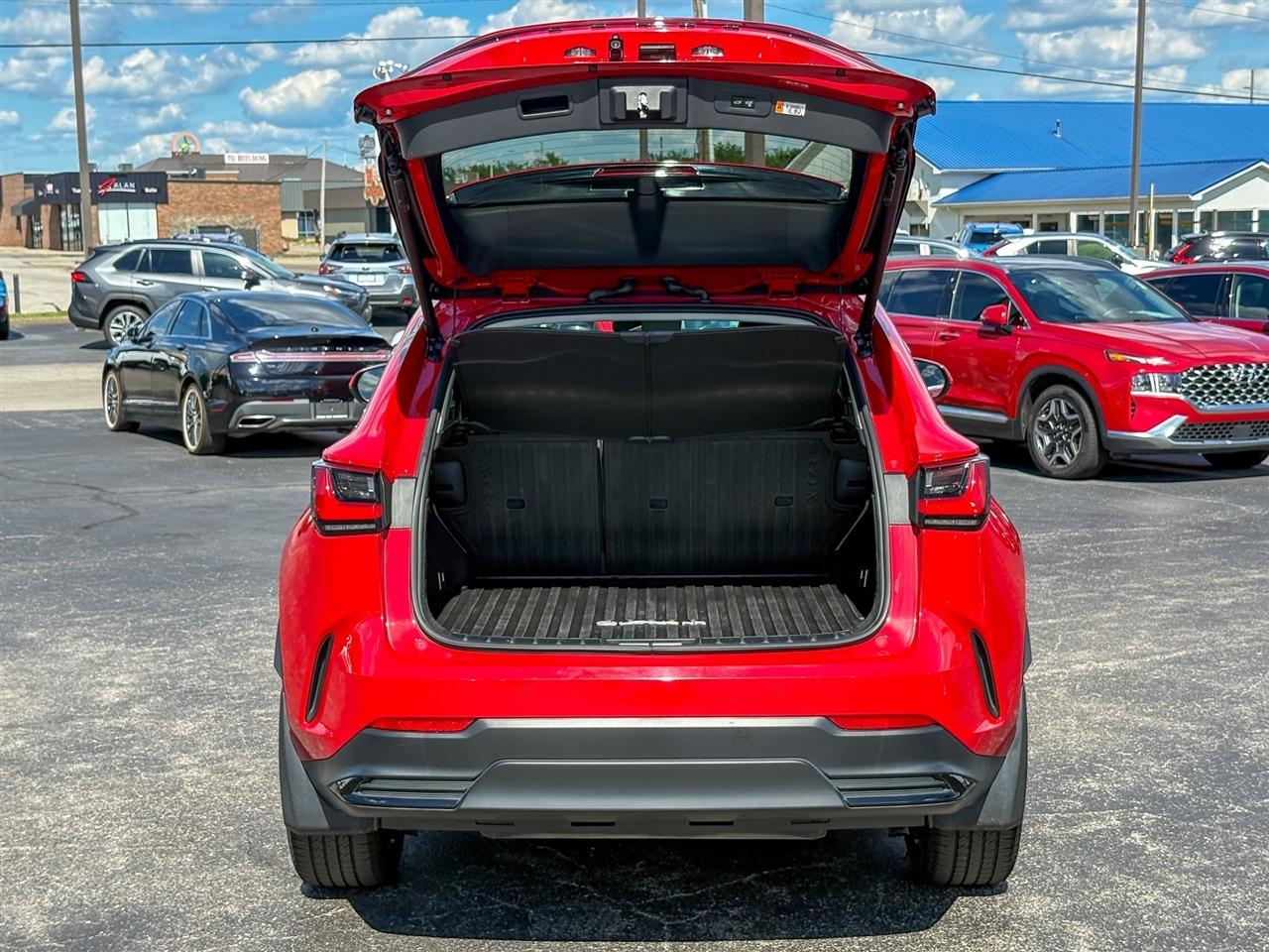 Lexus NX 350h Luxury 2025