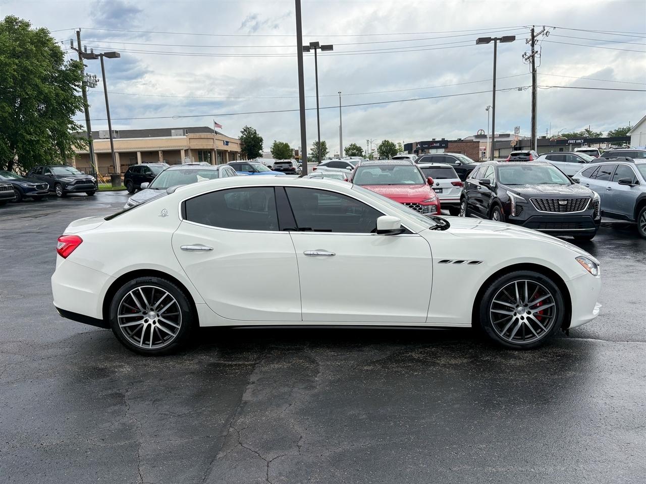 Maserati Ghibli  2016