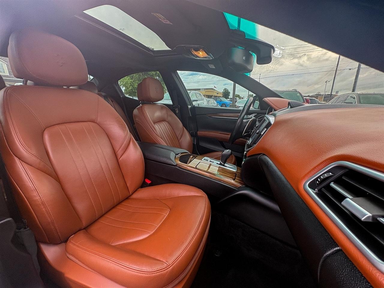 Maserati Ghibli  2016