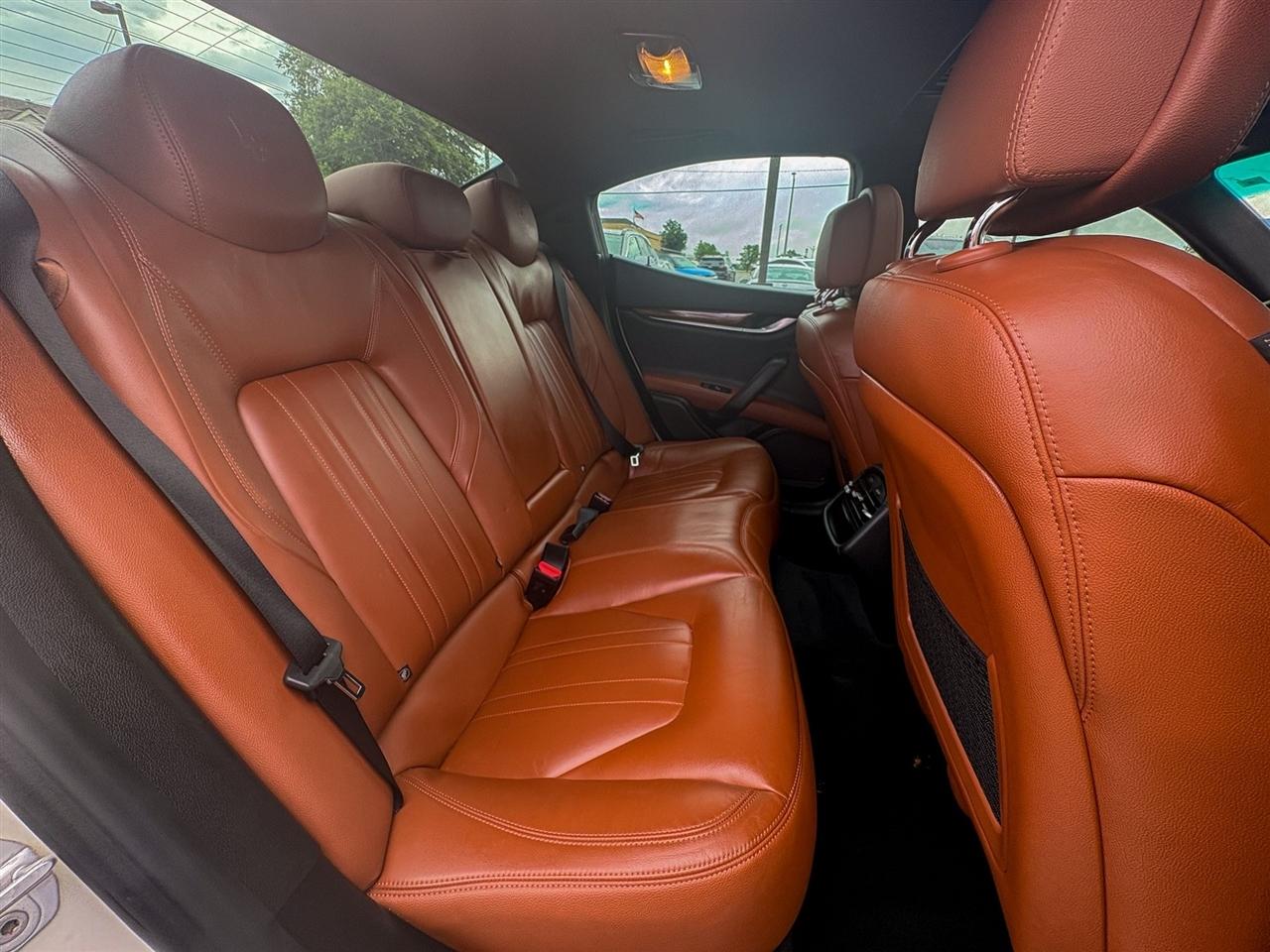 Maserati Ghibli  2016