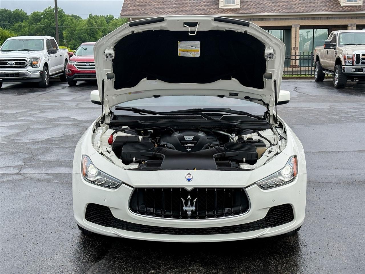 Maserati Ghibli  2016