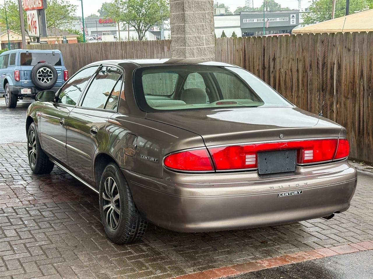 Buick Century  2005