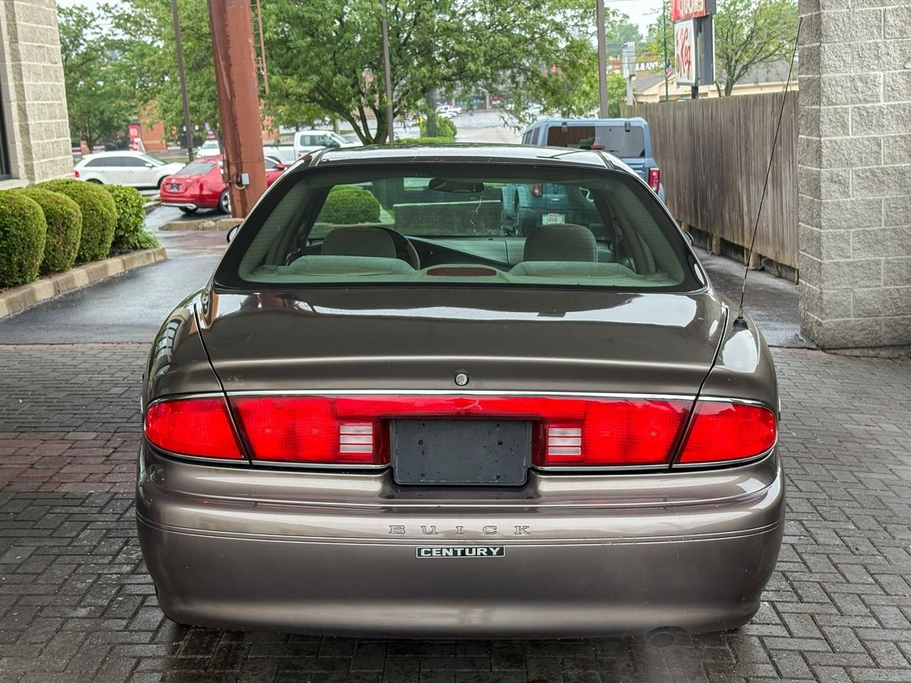 Buick Century  2005