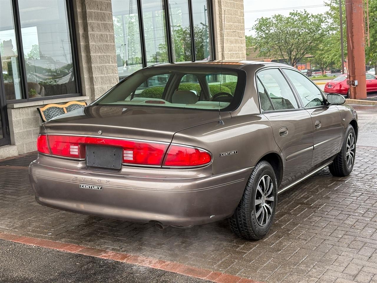 Buick Century  2005
