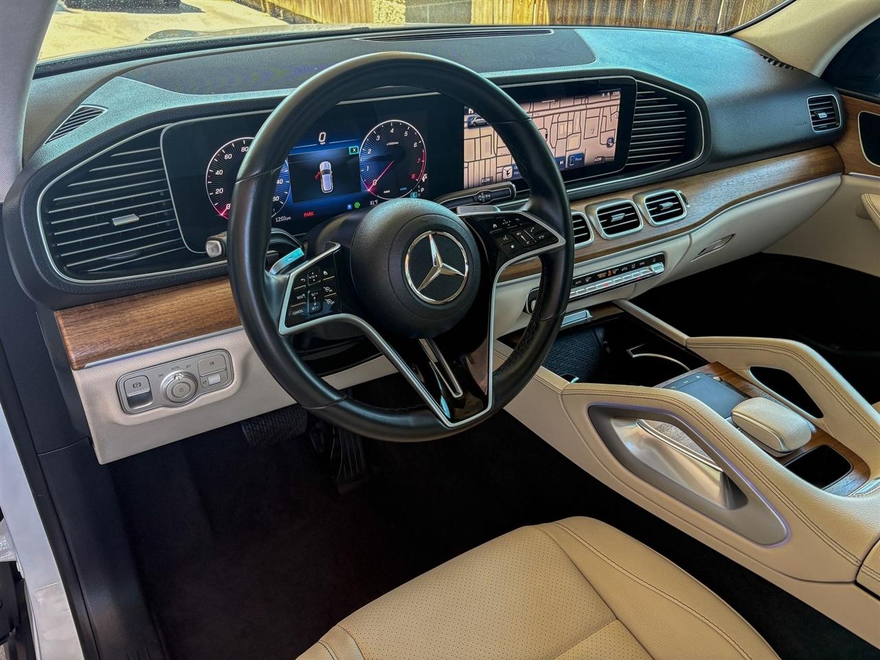Mercedes-Benz GLE  2025