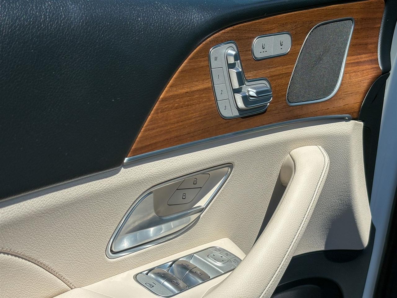 Mercedes-Benz GLE  2025
