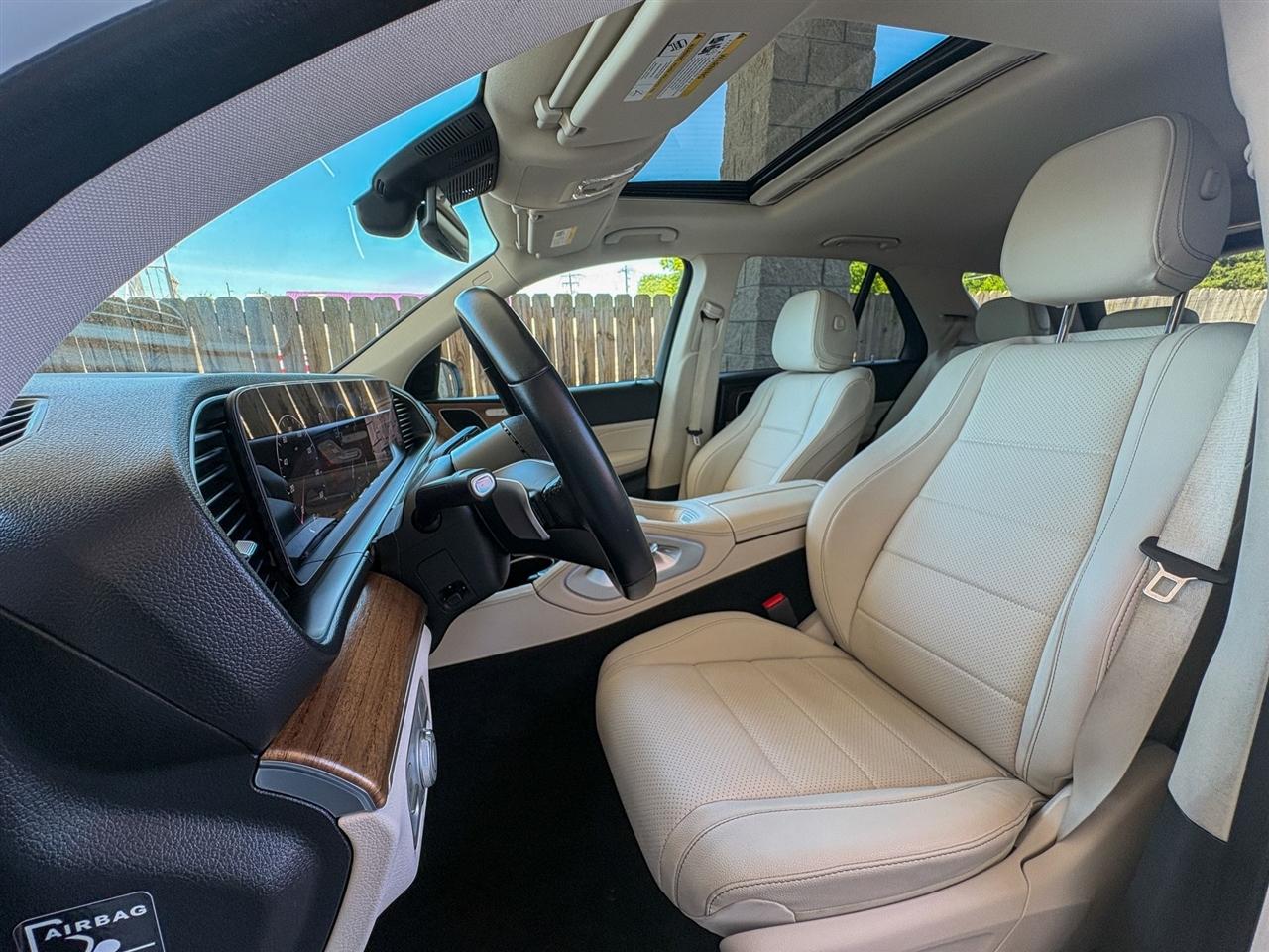 Mercedes-Benz GLE  2025