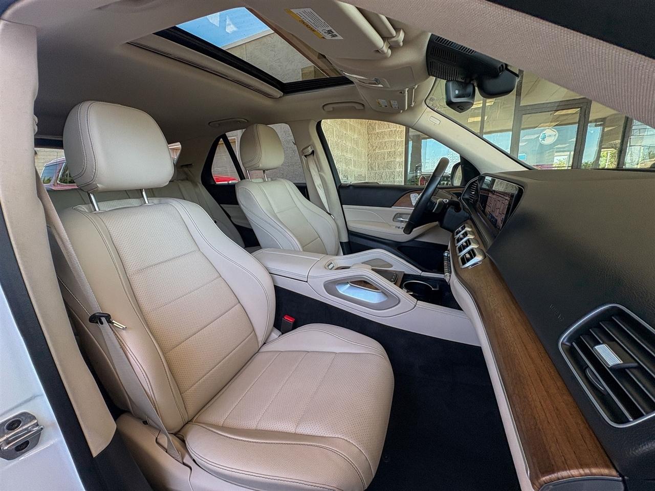 Mercedes-Benz GLE  2025